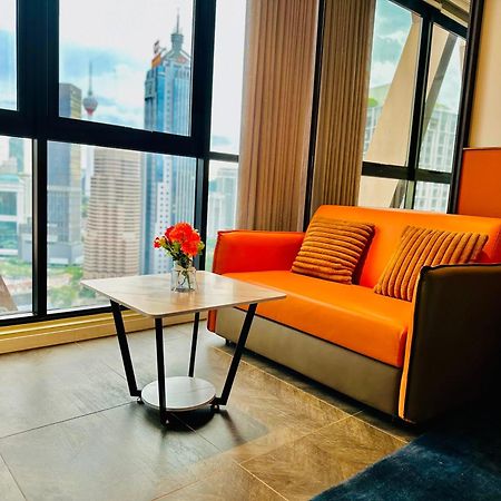 Scarletz Suites Klcc By M Suites Куала Лумпур Екстериор снимка