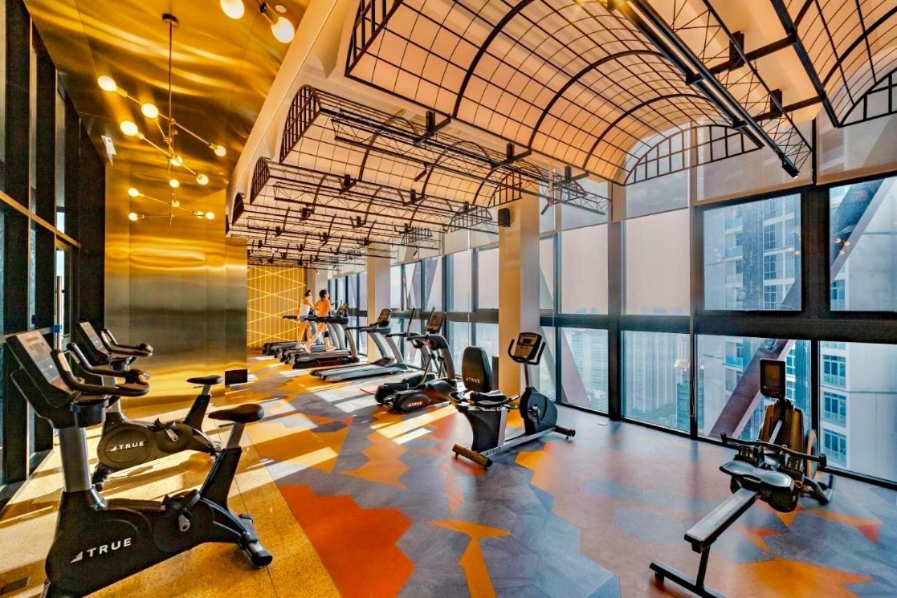 Scarletz Suites Klcc By M Suites Куала Лумпур Екстериор снимка
