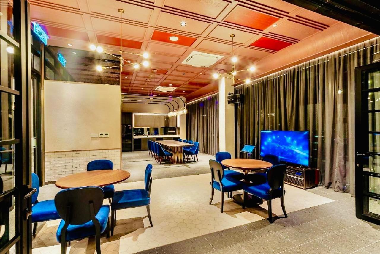 Scarletz Suites Klcc By M Suites Куала Лумпур Екстериор снимка