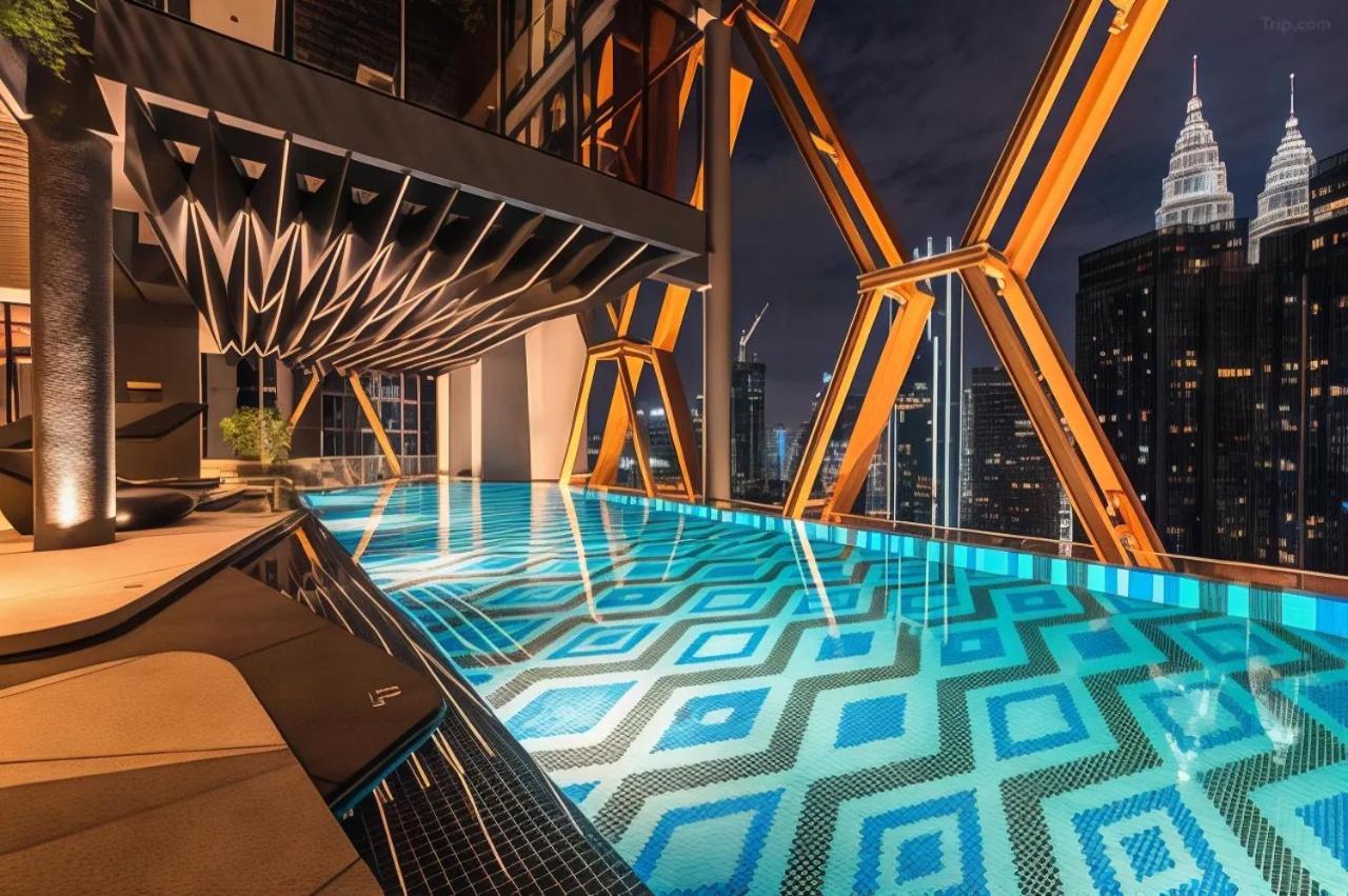 Scarletz Suites Klcc By M Suites Куала Лумпур Екстериор снимка