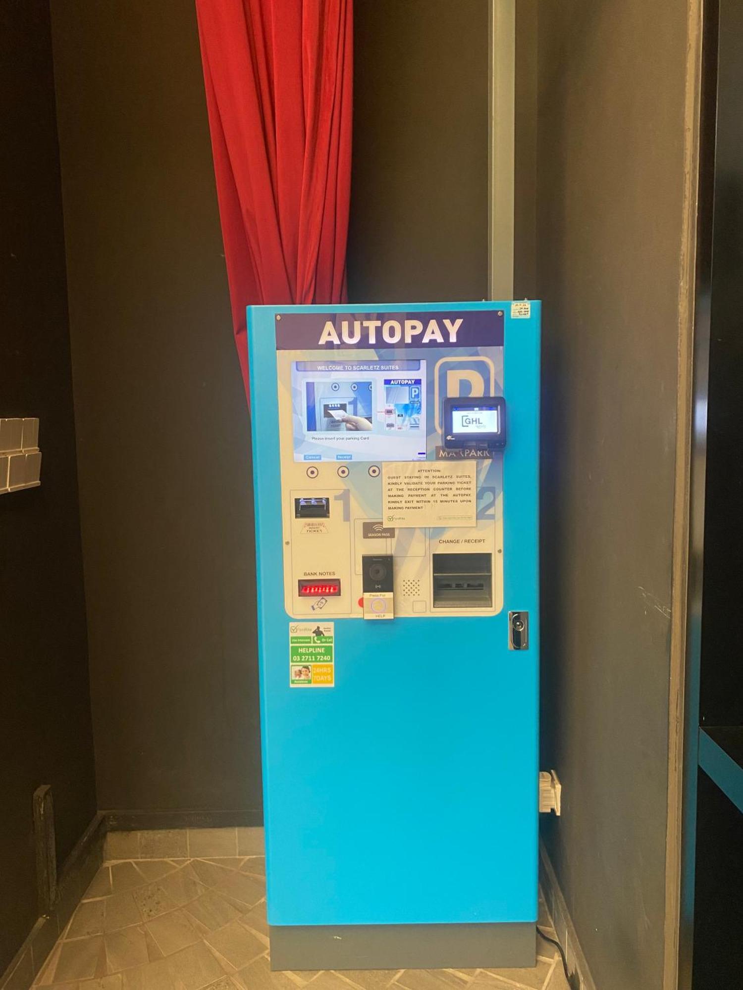 Scarletz Suites Klcc By M Suites Куала Лумпур Екстериор снимка